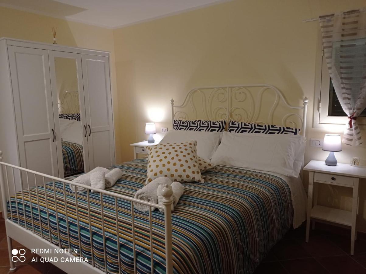 Balconcino Sugli Ulivi Bed and Breakfast Noto Eksteriør billede